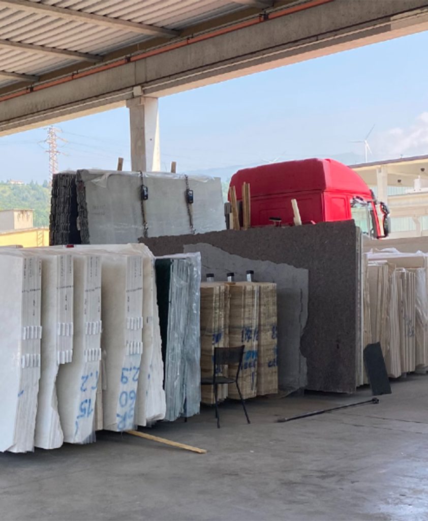 Merce pronta per essere trattata da Logistock Italia.